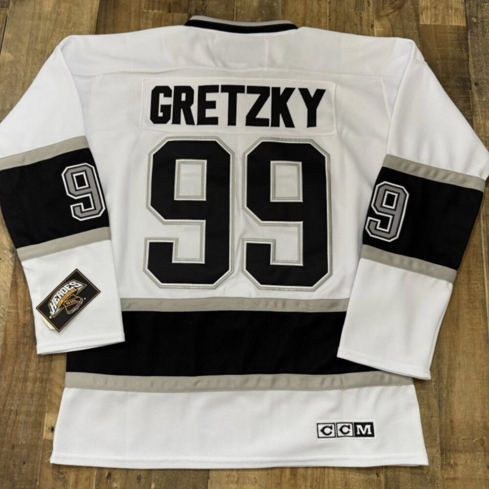 Men's Wayne Gretzky Los Angeles Kings CCM Throwback Jersey - Multiple Sizes